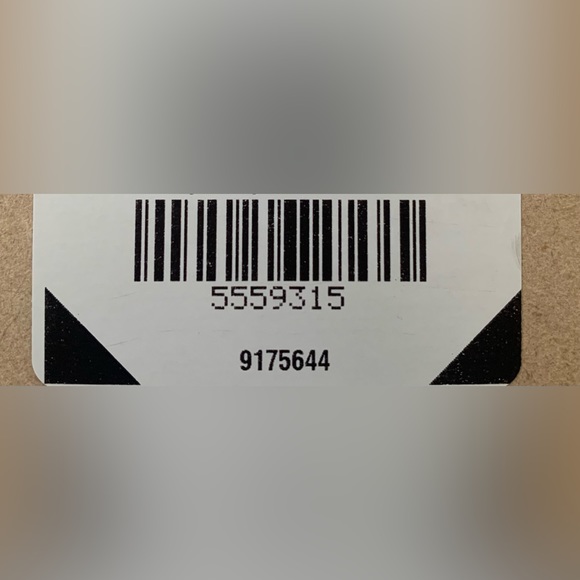 Farmhouse Love Sign - Picture 2 of 2